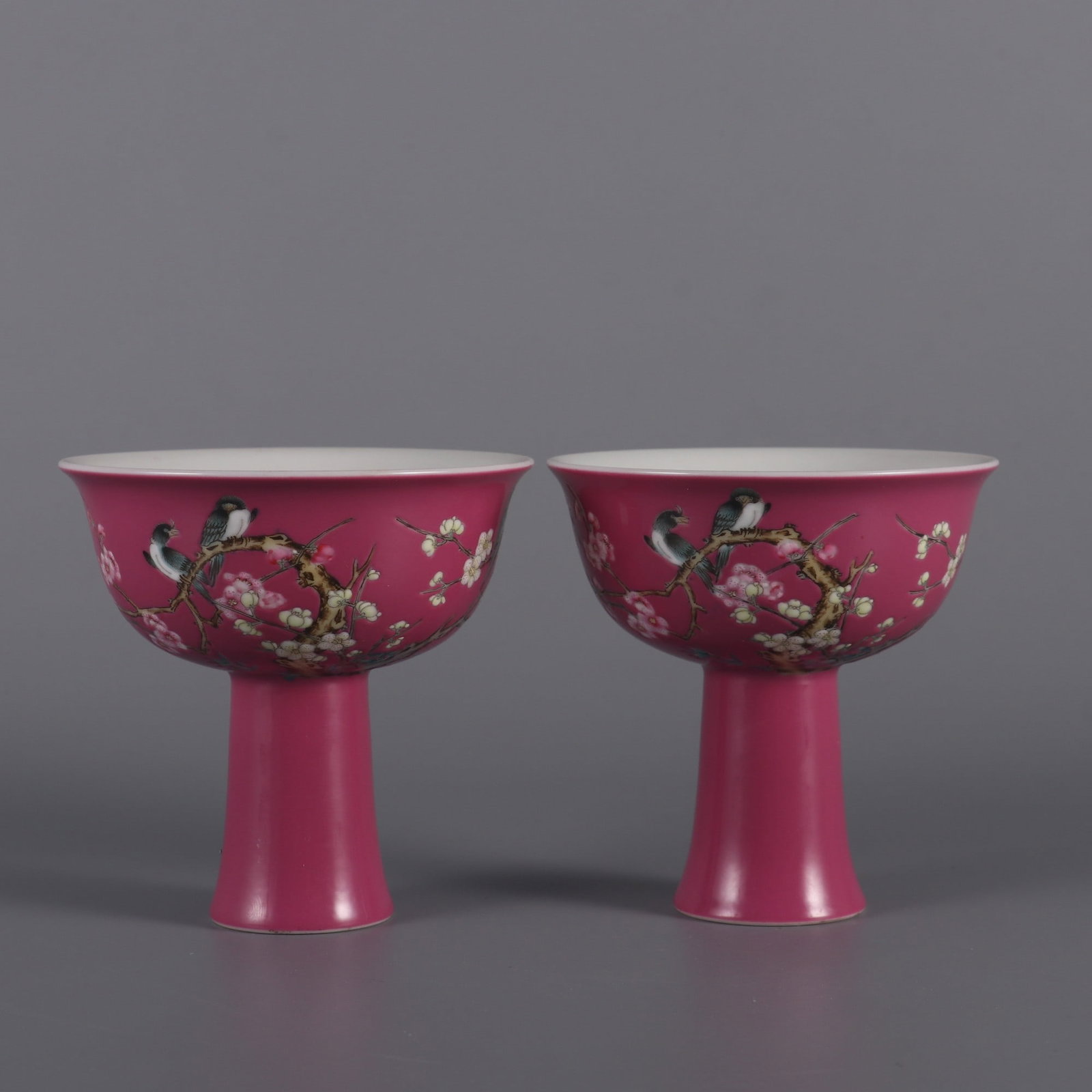 A Pair of Exquisite Famille-Rose Ruby Red-Glazed Flower and Bird Pattern Cup: A Pair of Exquisite Famille-Rose Ruby Red-Glazed Flower and Bird Pattern Cup Qing Dynasty, China Yongzheng Six-character Mark Size:3.1inx3.1in胭脂红地粉彩喜&#