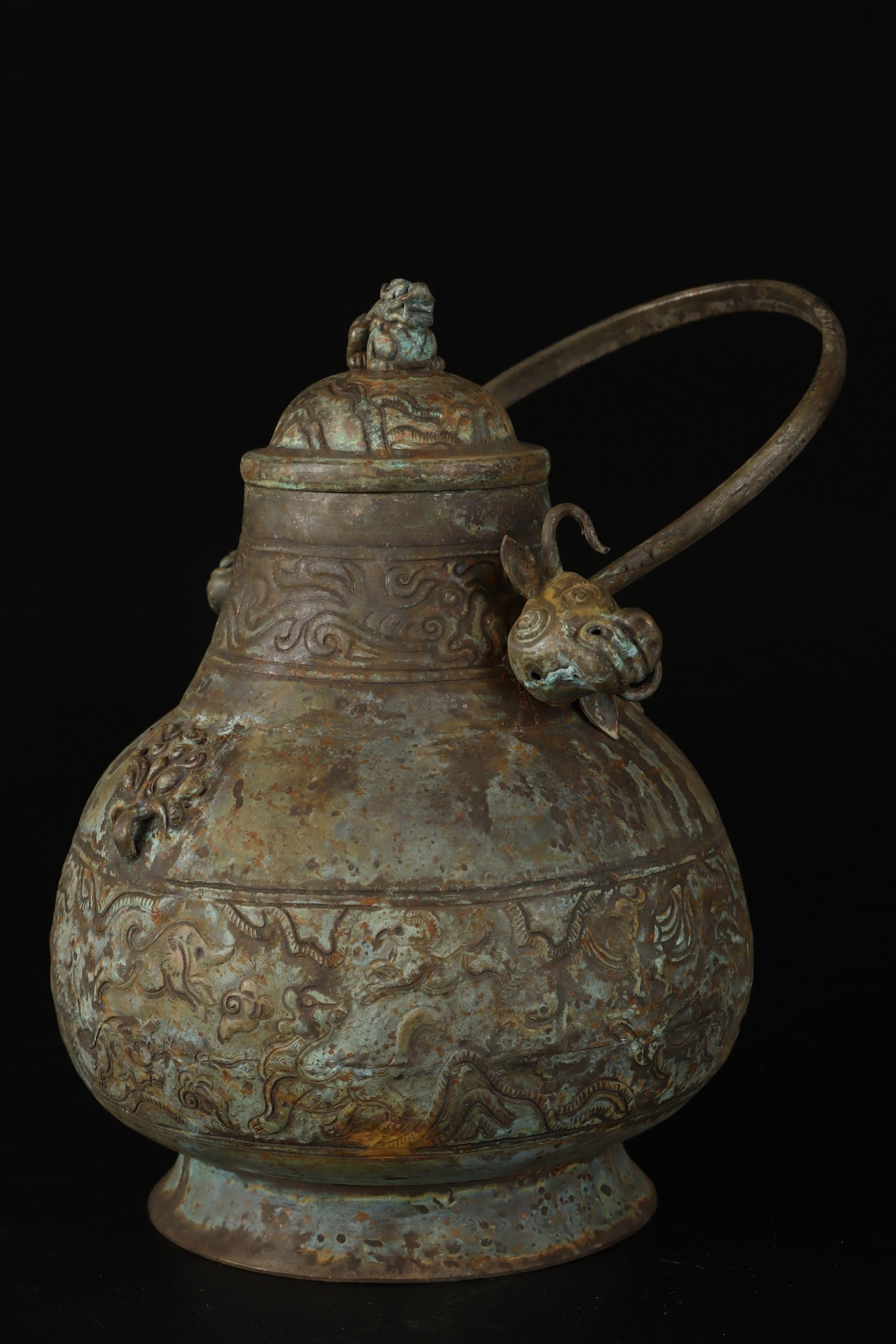 An Exquisite Silver Beast-Face Pattern Jar - 2