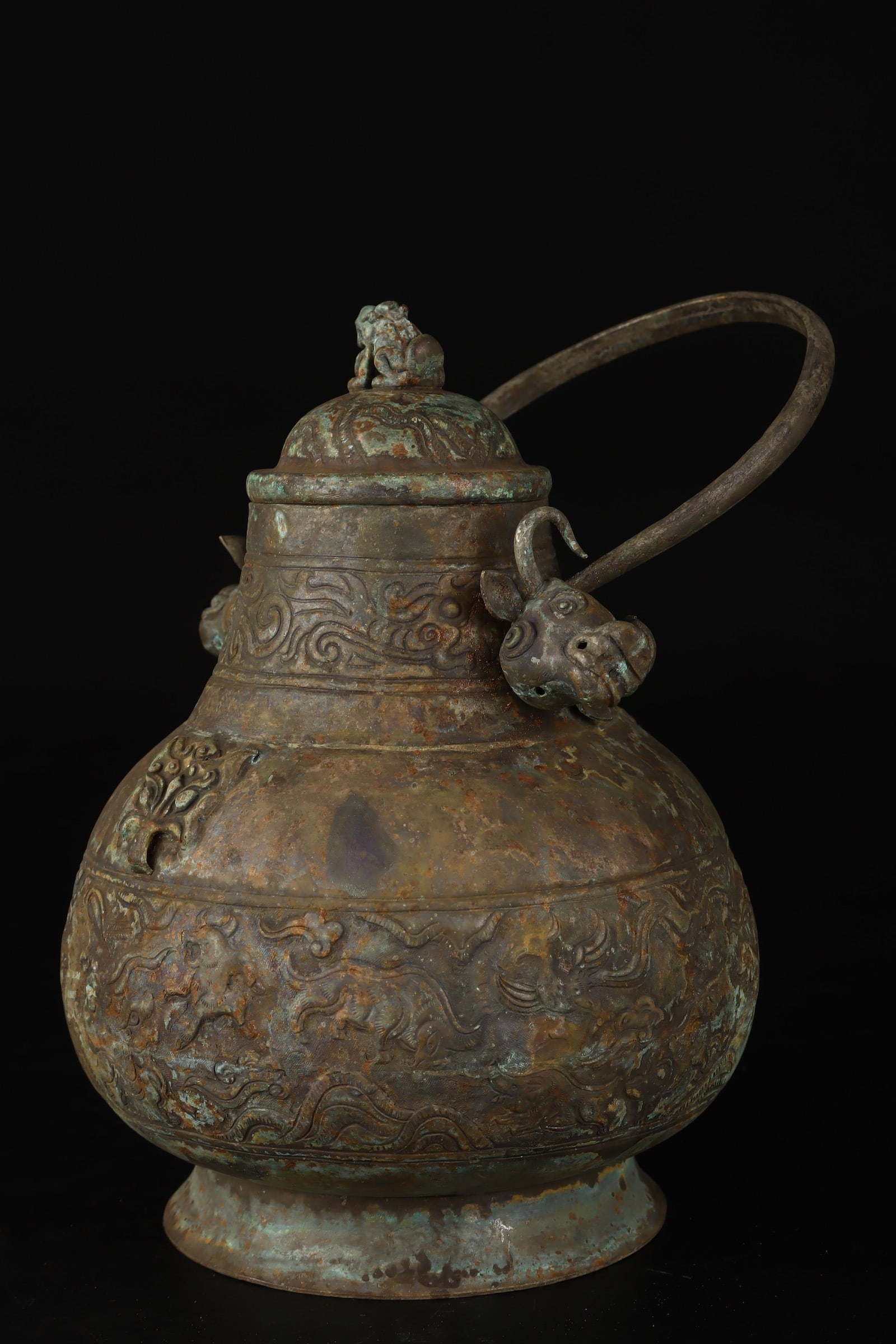 An Exquisite Silver Beast-Face Pattern Jar - 4