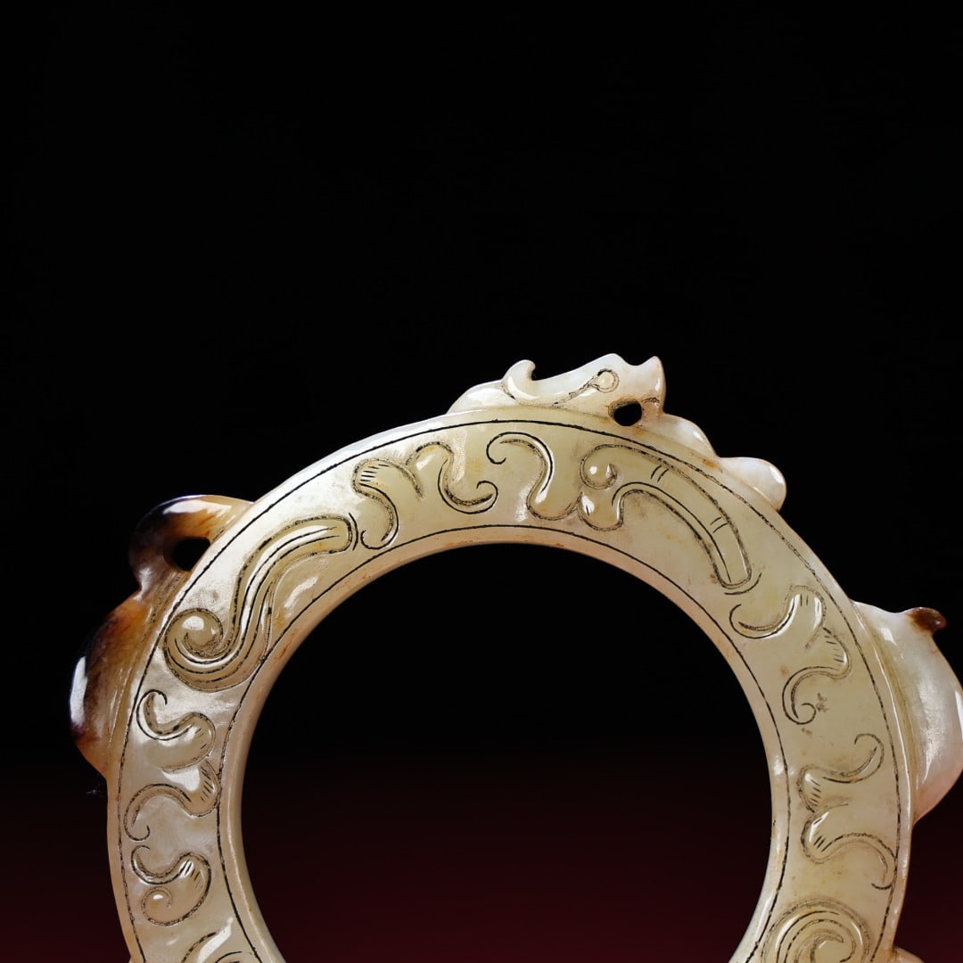 An Exquisite White Jade Dragon Pattern Pendant - 6