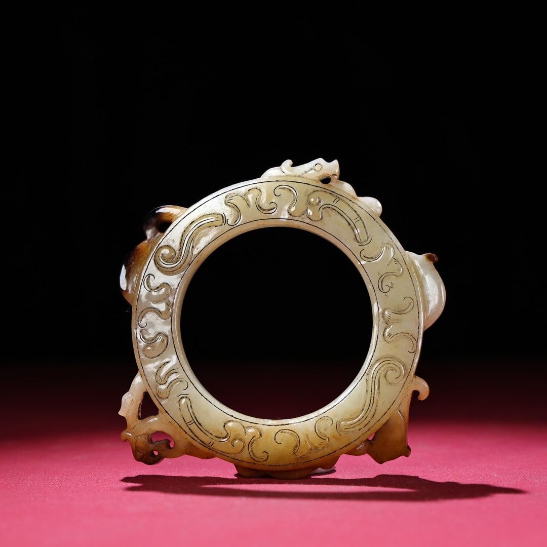 An Exquisite White Jade Dragon Pattern Pendant - 7