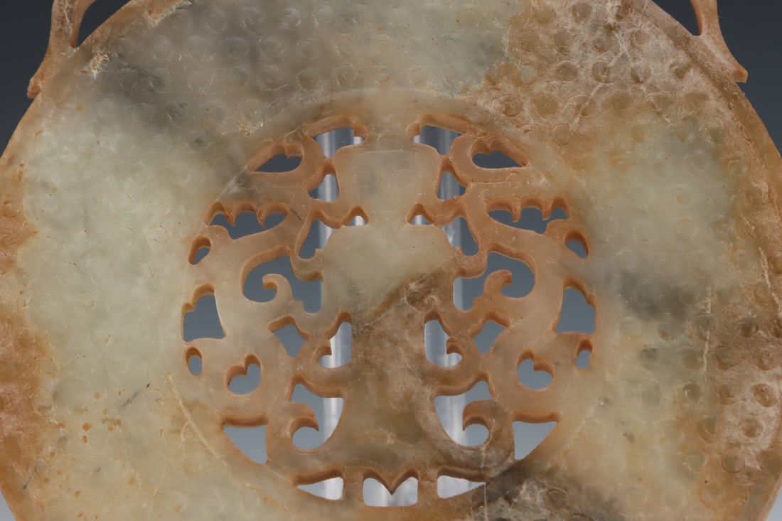 An Exquisite White Jade Beast-Face Pattern Figure Pattern Ornament - 5