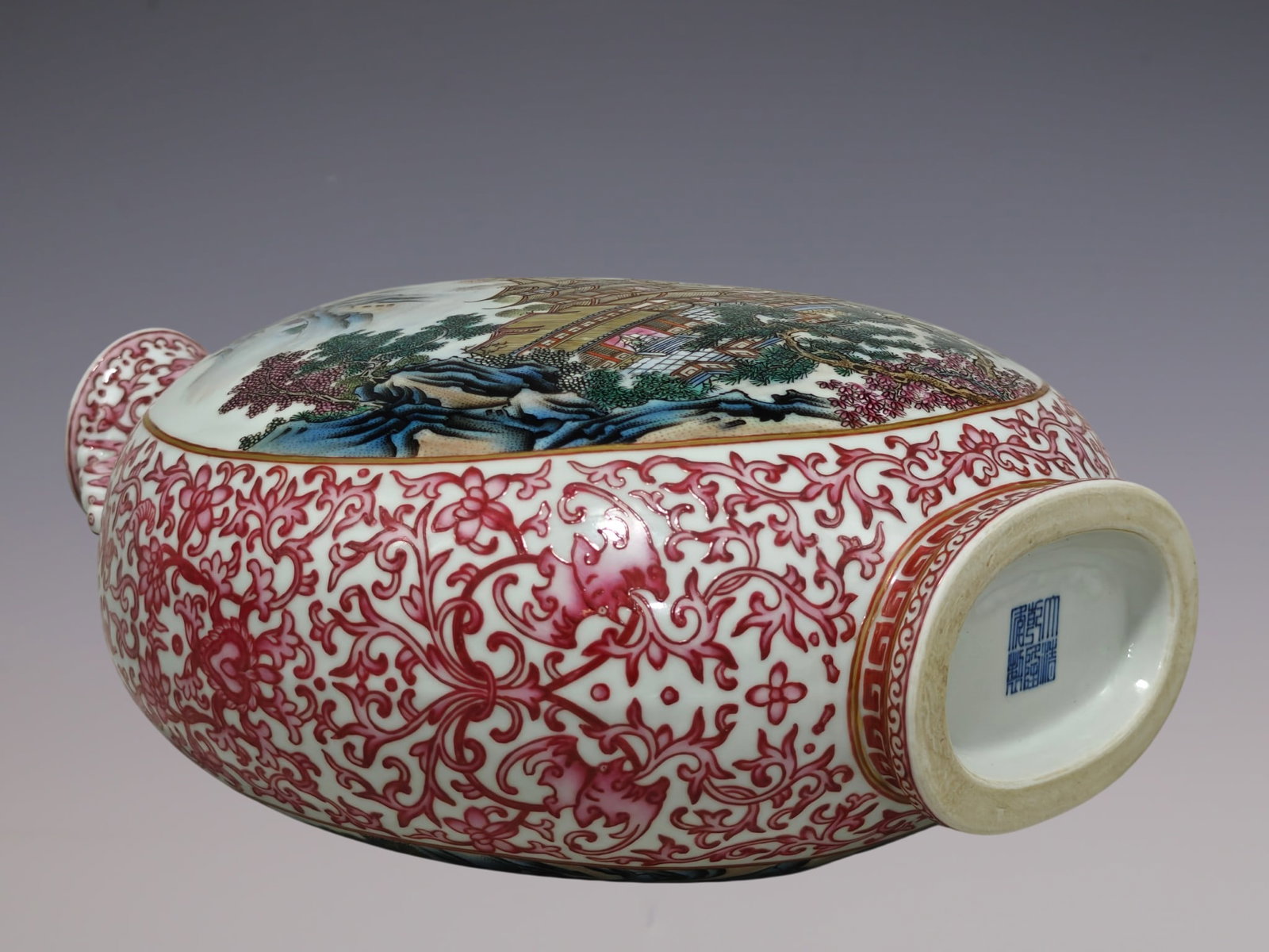 An Exquisite Ruby Red-Glazed Lotus Pattern Landscape Pattern Double-Ears Vase - 7