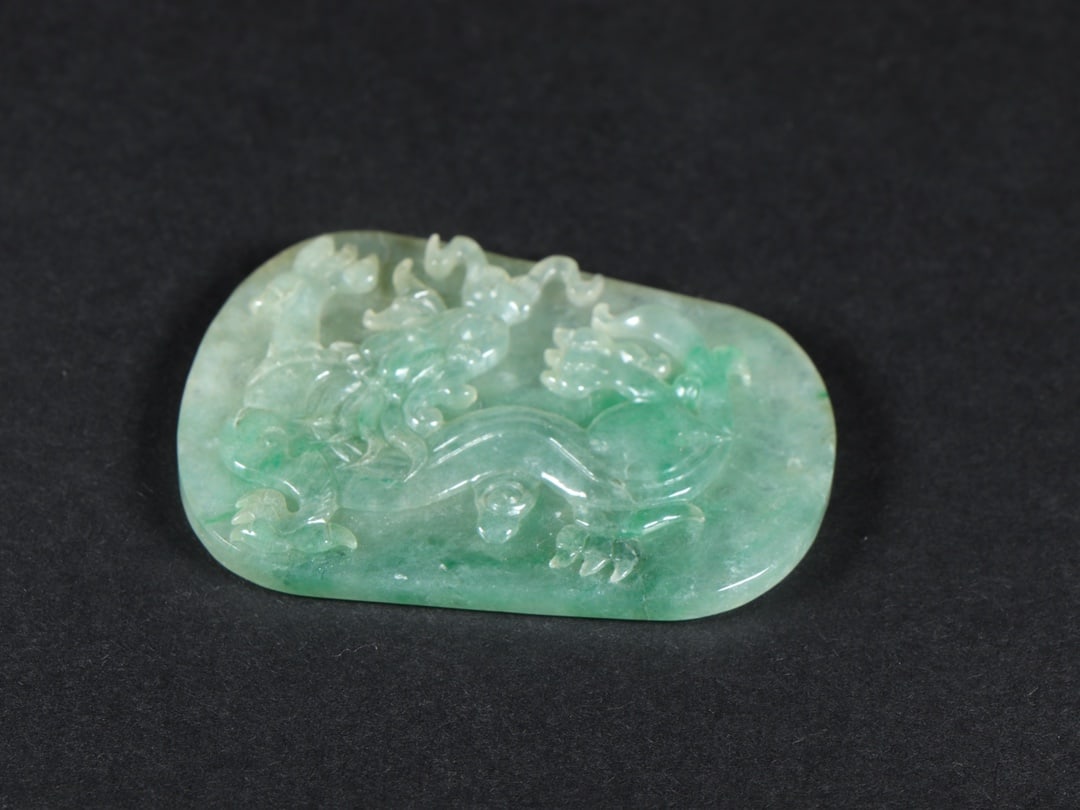 An Exquisite Jadeite Dragon Pattern Brand - 9