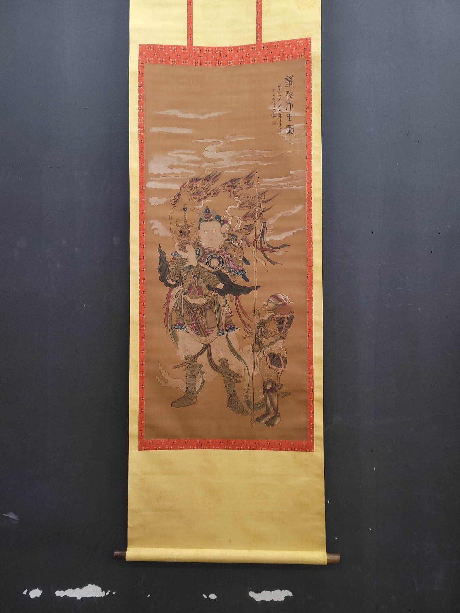 A Chinese Vertical Scroll Ink Painting of Buddha Statue on Silk: A Chinese Vertical Scroll Ink Painting of Buddha Statue on Silk Wu daozi Without frame Size:23.8inx55.3in吴道子获法天王图 绢本立๘