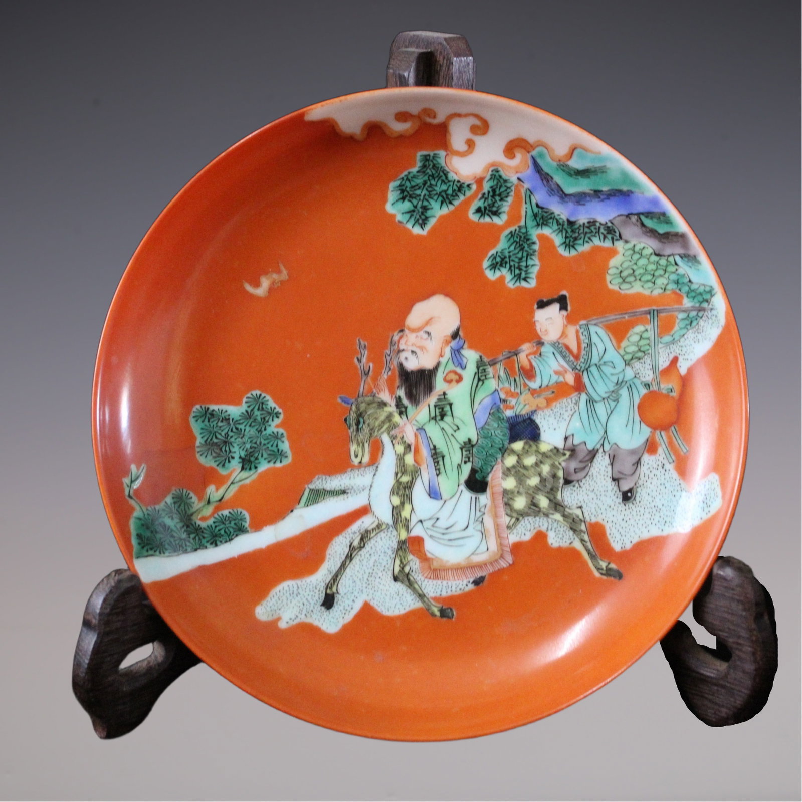 An Exquisite Iron-Red Character and Story Pattern Plate: An Exquisite Iron-Red Character and Story Pattern Plate Qing Dynasty, China Kangxi Six-character Mark Size:5.9inx4in矾红五彩鹿寿同春盘 中