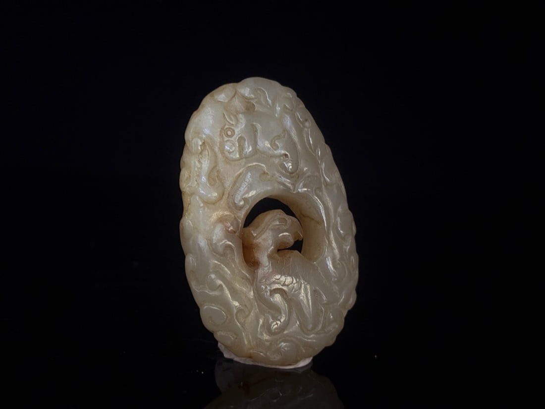 An Exquisite White Jade Auspicious Beast Pattern Pendant - 4