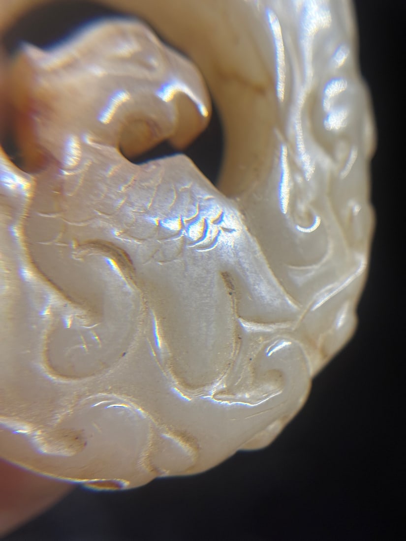 An Exquisite White Jade Auspicious Beast Pattern Pendant - 8