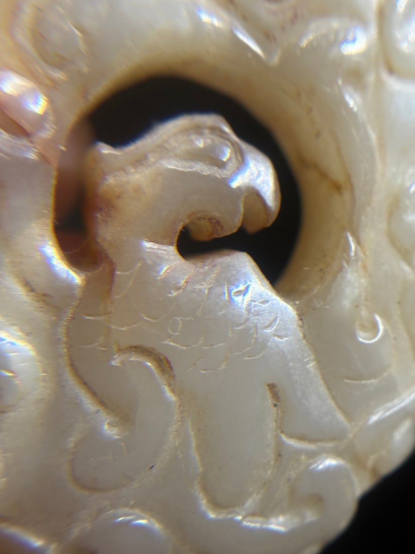 An Exquisite White Jade Auspicious Beast Pattern Pendant - 9