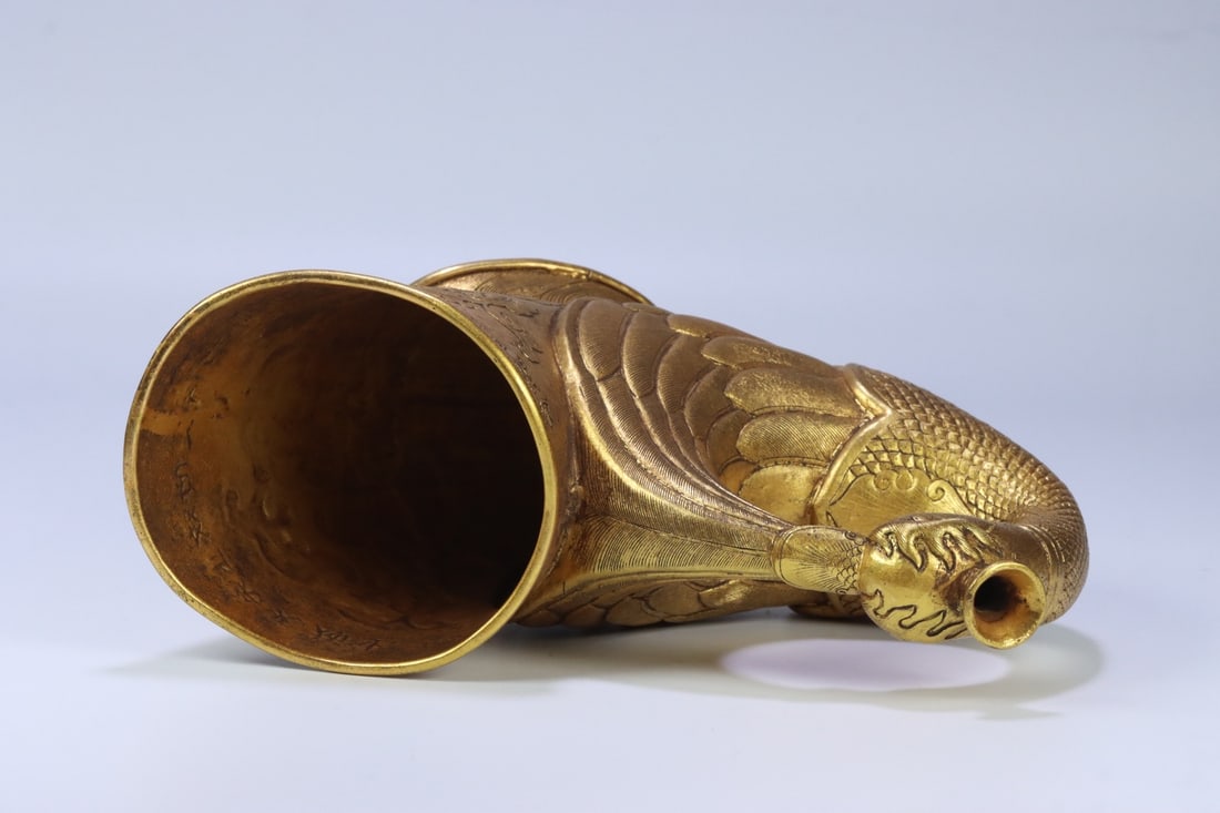 An Exquisite Gilt Bronze Phoenix Pattern Ewer - 7