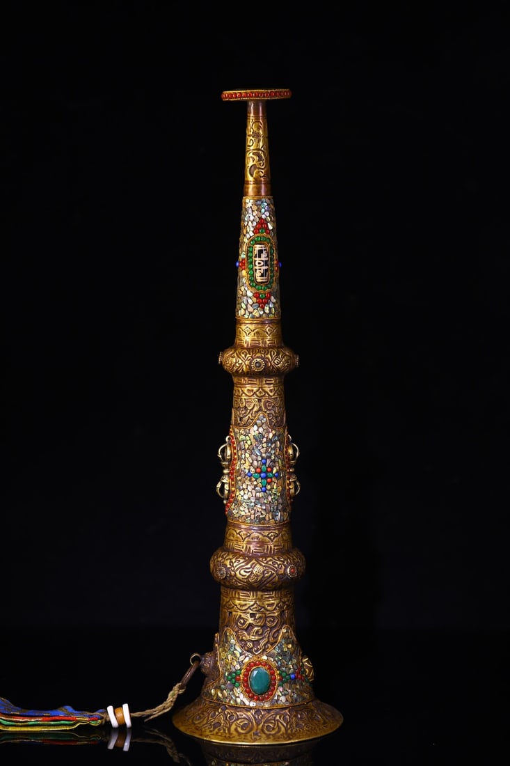 An Exquisite Bronze Inlaid Gems Ornament: An Exquisite Bronze Inlaid Gems Ornament Qing Dynasty, China Size:18.5inx5.1in Weight:730g铜掐丝镶嵌宝石法号 中国清代