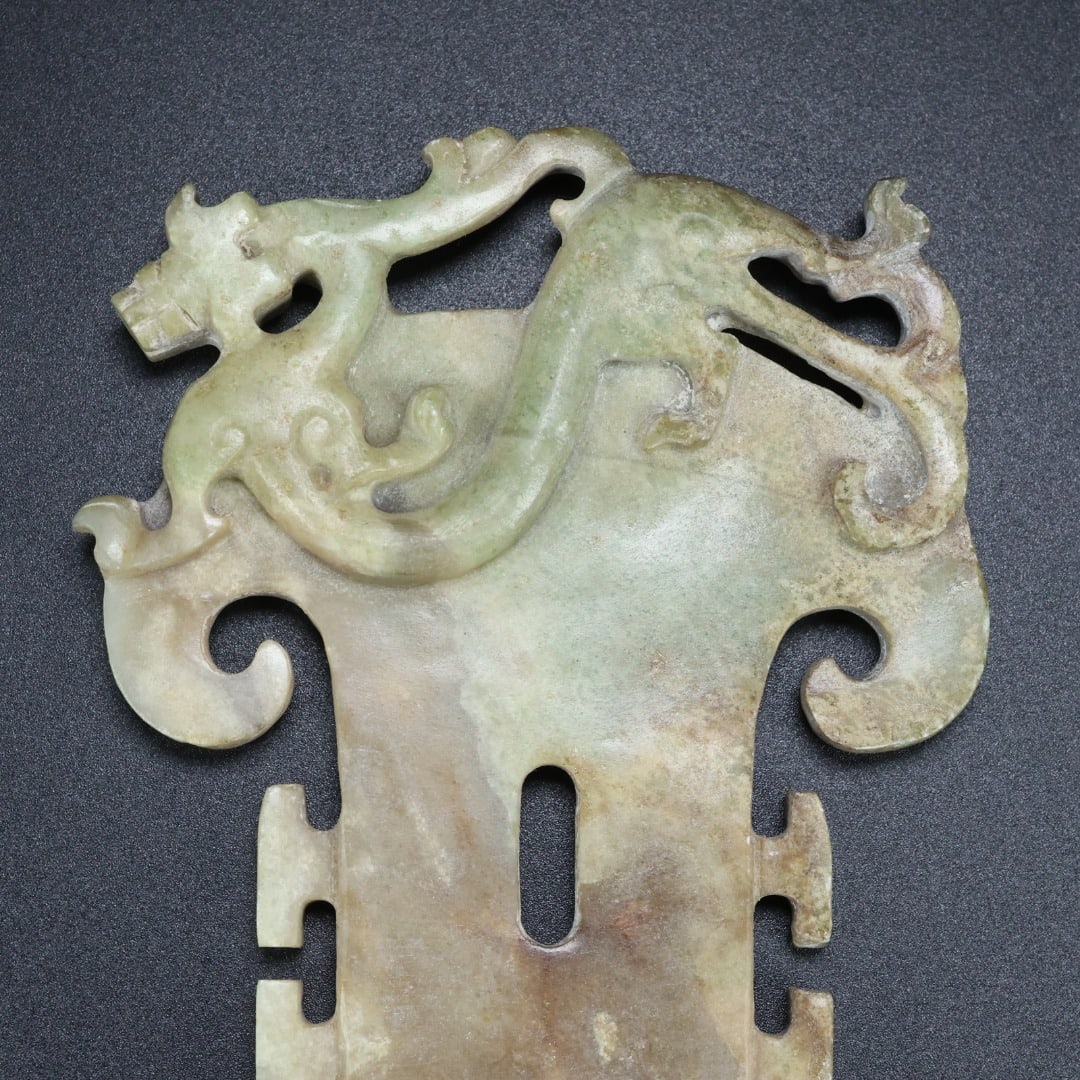 An Exquisite White Jade Dragon Pattern Ornament - 5