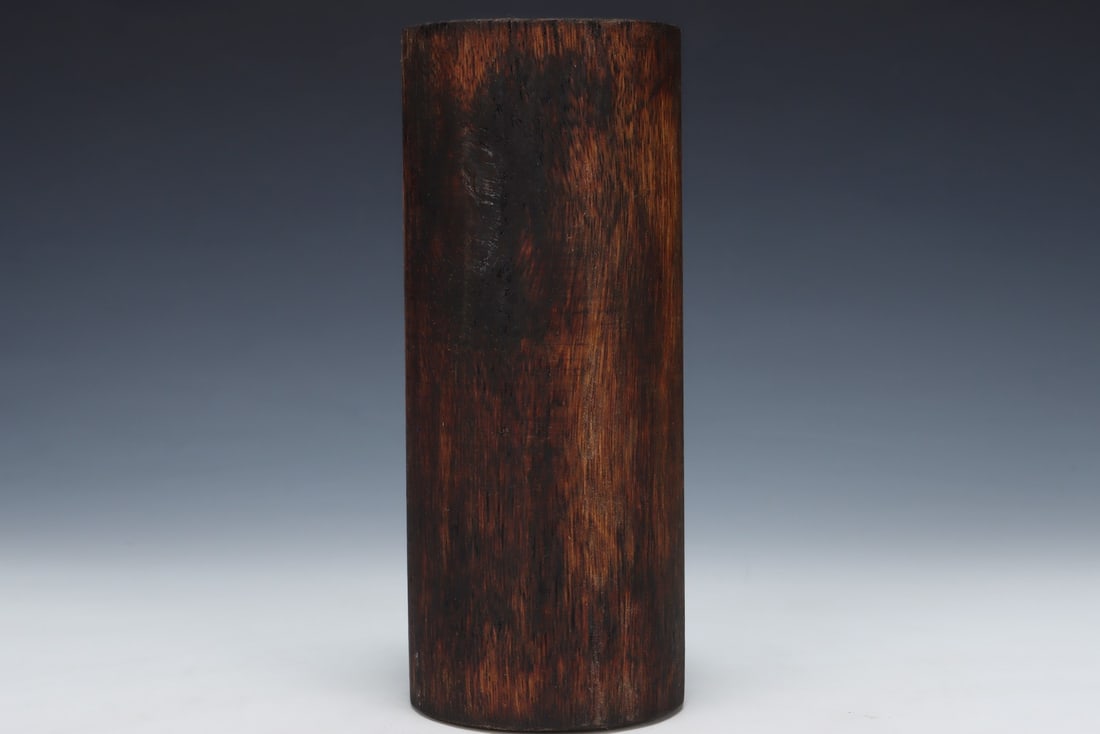 An Exquisite Eaglewood Ornament - 4