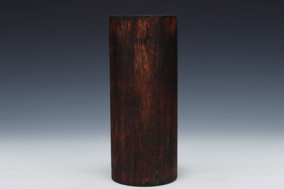 An Exquisite Eaglewood Ornament - 5