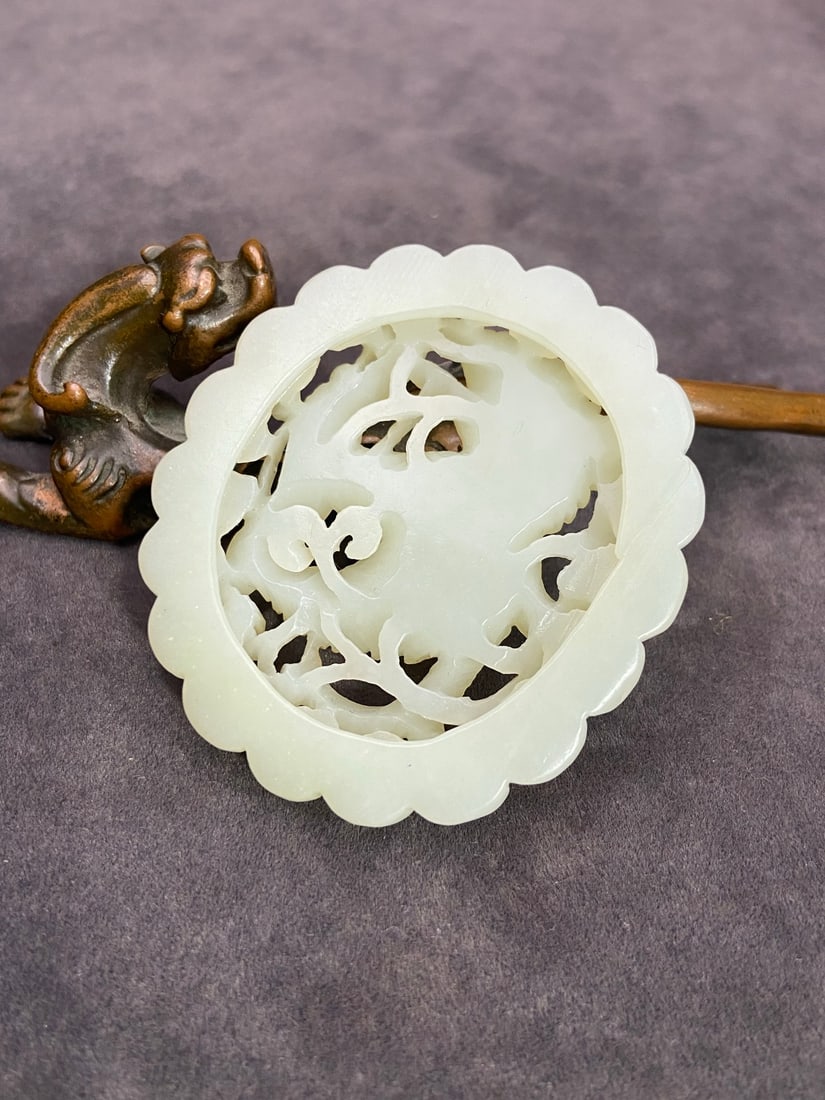 An Exquisite White Jade Phoenix Pattern Ornament - 6