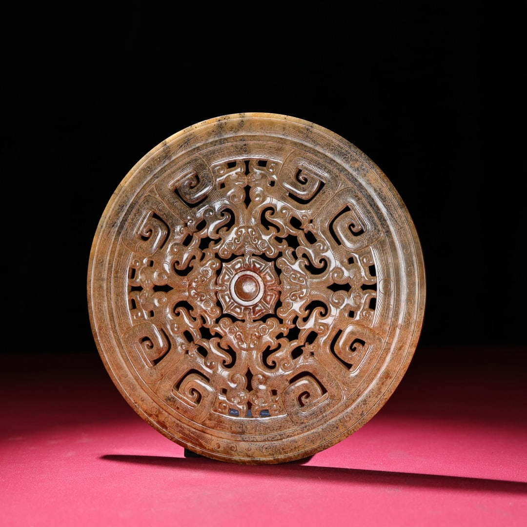 An Exquisite White Jade Dragon Pattern Ornament - 7