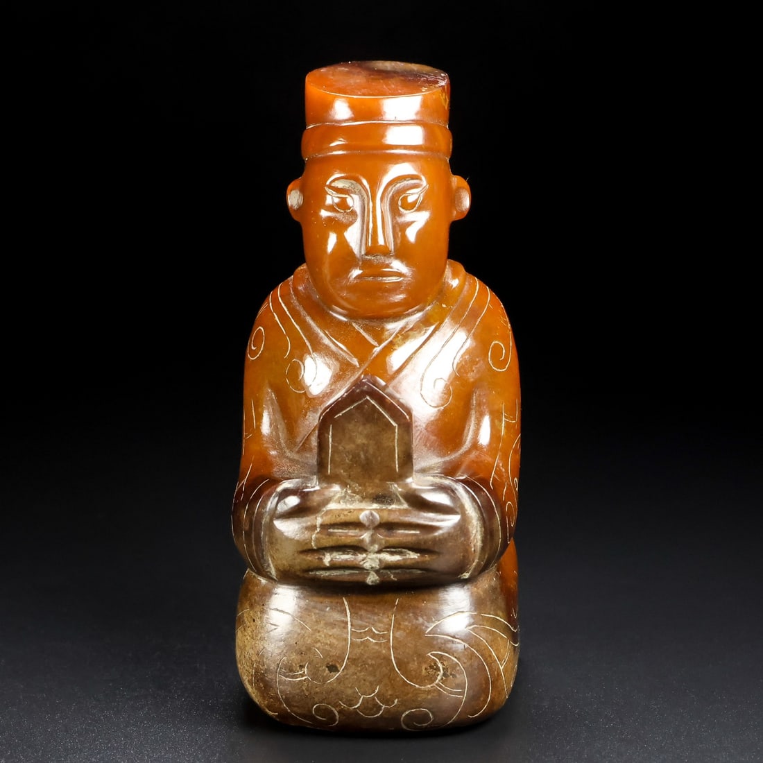 A Exquisite Hotan Jade Figures Ornament: A Exquisite Hotan Jade Figures Ornament,Han Dynasty, China,Size:2.4inx2inx3.9in,Weight:327g 和田玉人摆件,中国汉代