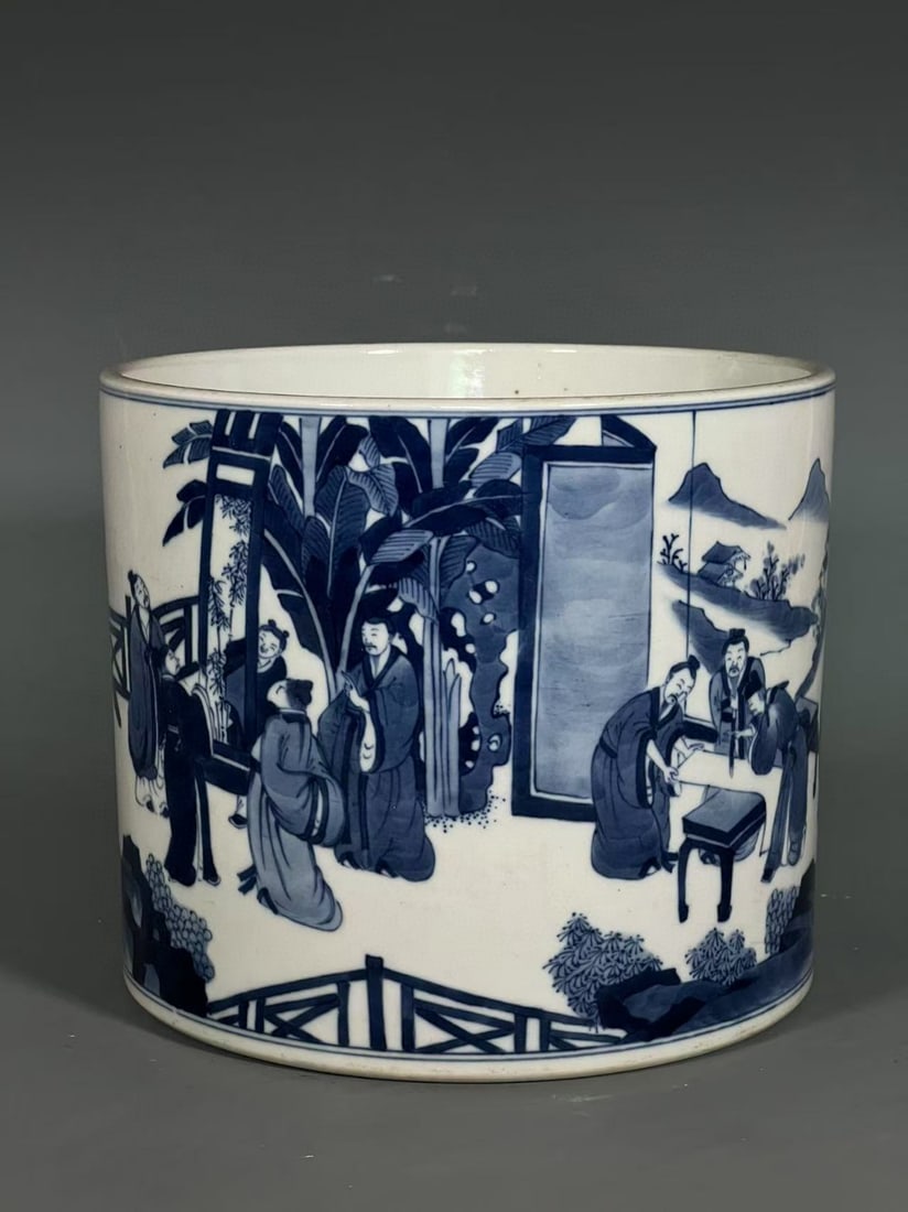 A Exquisite Blue and White Figures Pattern Brush Pot - 3
