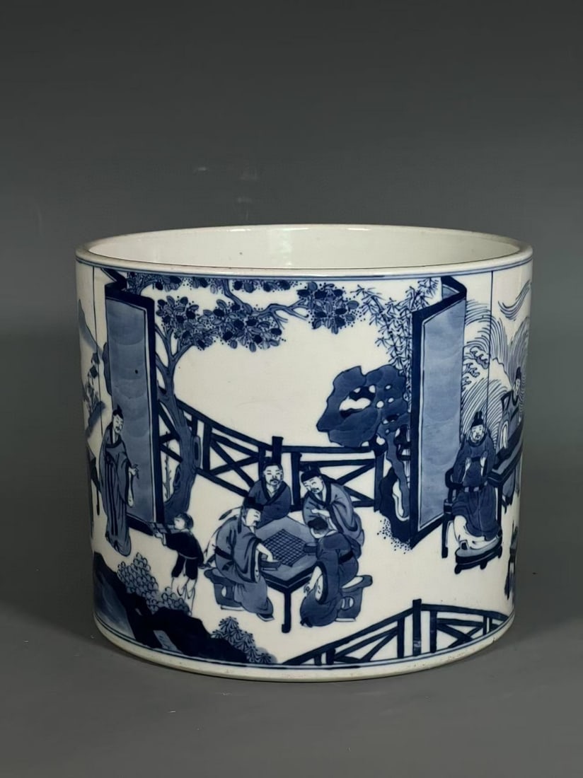 A Exquisite Blue and White Figures Pattern Brush Pot - 5