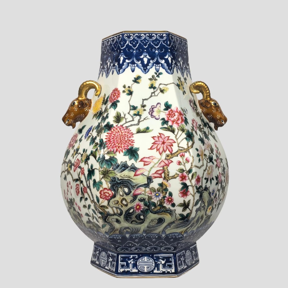 A Exquisite Blue and White Famille-Rose Flower Pattern Sheep Head Vase: A Exquisite Blue and White Famille-Rose Flower Pattern Sheep Head Vase,Qing Dynasty, China,Qianlong Six-character Mark,Size:18.5inx6.7inx15in 青花粉彩花卉纹&#