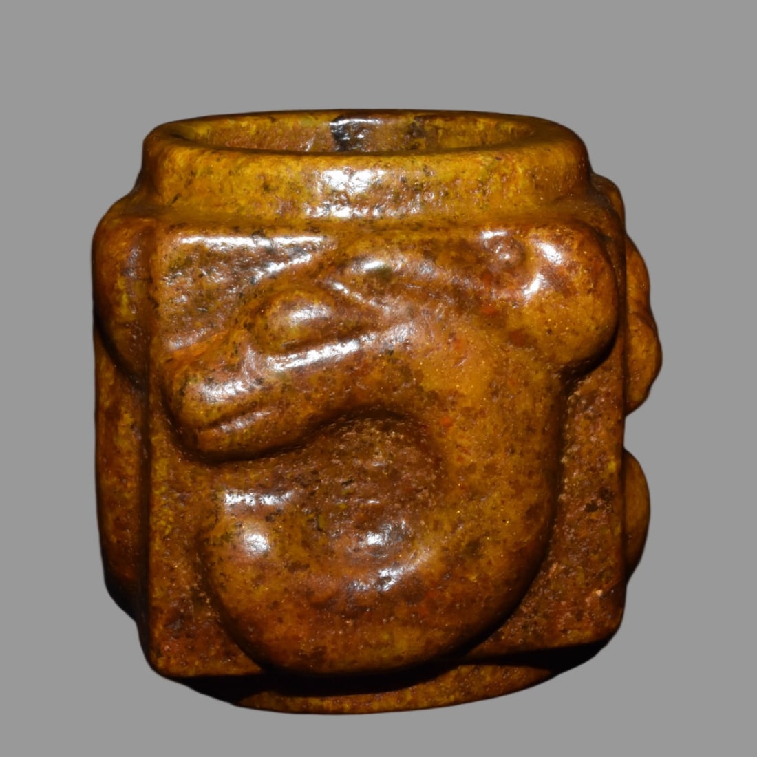 A Exquisite Hemoyu Handheld Carving - 3