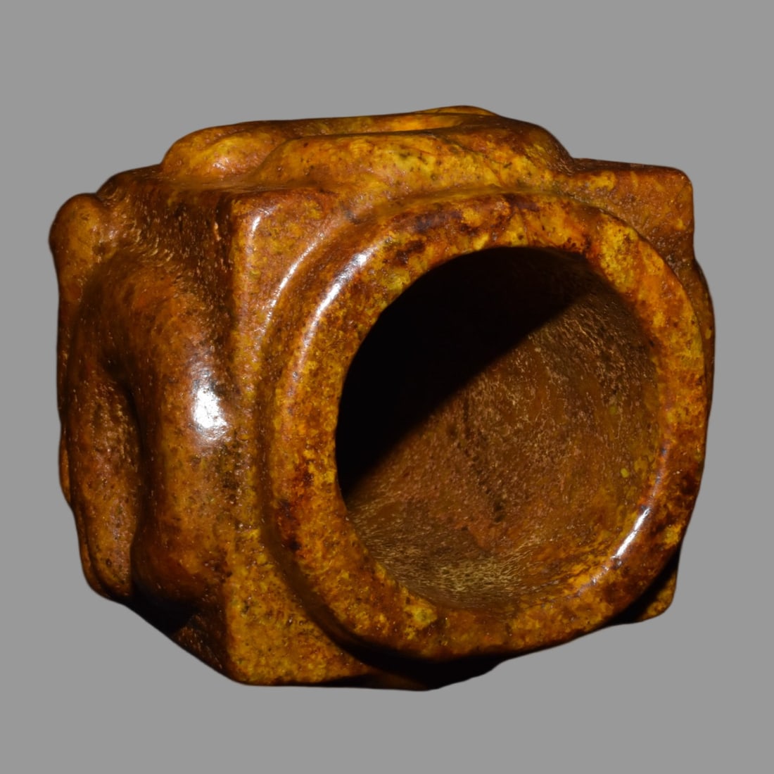 A Exquisite Hemoyu Handheld Carving - 5