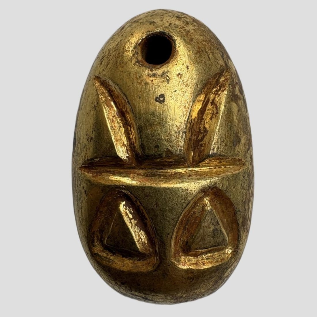 A Exquisite Gilt Bronze Coin: A Exquisite Gilt Bronze Coin,Han Dynasty, China,Size:12.2inx7.5in,Weight:25.2g 铜鎏金鬼脸金钱,中国汉代