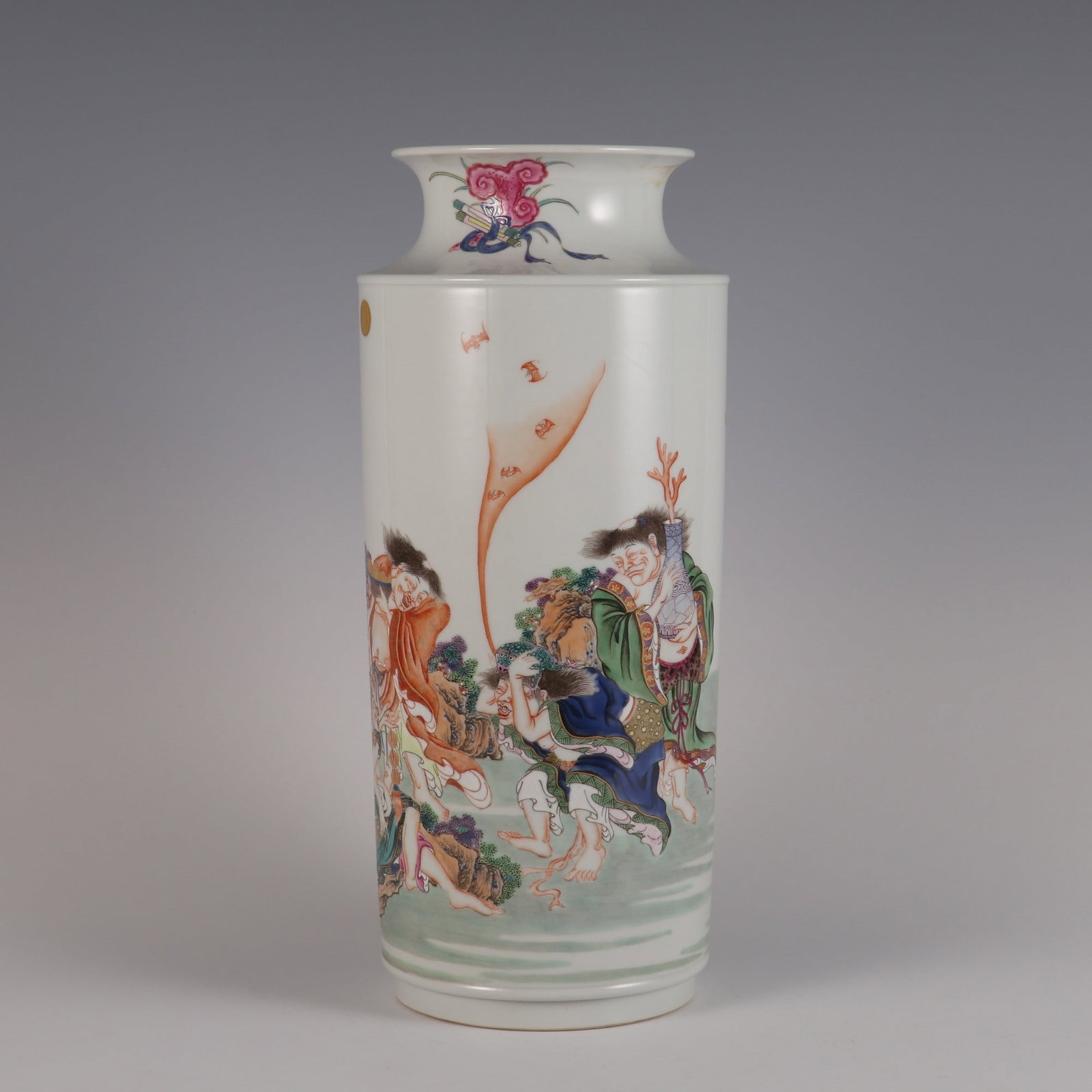 A Exquisite Famille-Rose Figures Pattern Vase: A Exquisite Famille-Rose Figures Pattern Vase,Qing Dynasty, China,Yongzheng Six-character Mark,Size:13inx5.5inx4.5in