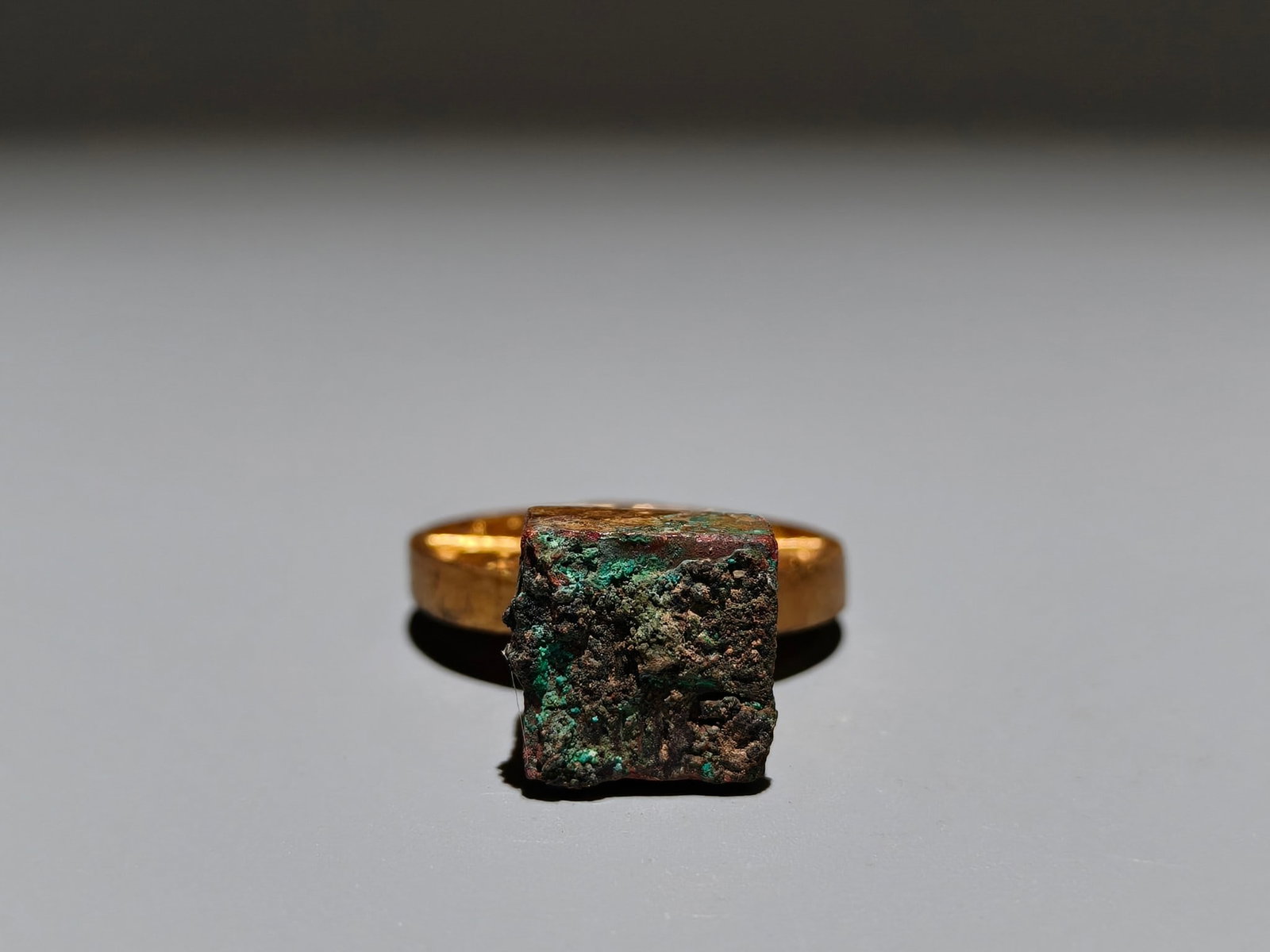 A Exquisite Gilt Bronze Seal - 8