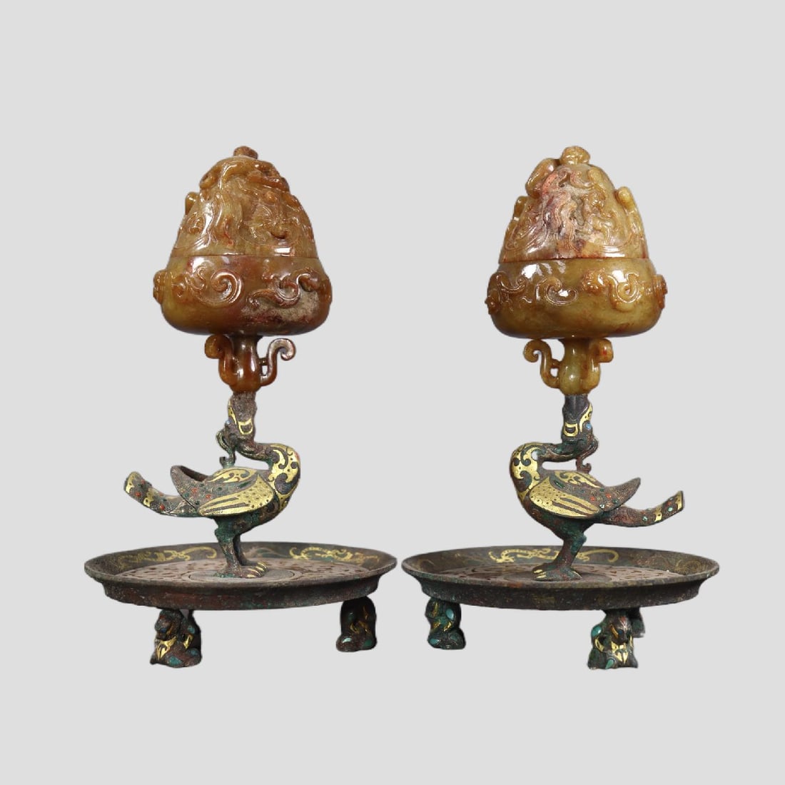 A pair of Exquisite Gold and Silver-Inlaid Bronze Inlaid Hotan Jade Phoenix Censer: A pair of Exquisite Gold and Silver-Inlaid Bronze Inlaid Hotan Jade Phoenix Censer,Han Dynasty, China,Size:9.4inx5.7inx5.7in,Weight:21600g