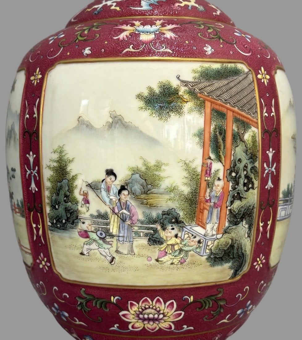 A Exquisite Ruby Red-Ground Figures Pattern Vase - 8