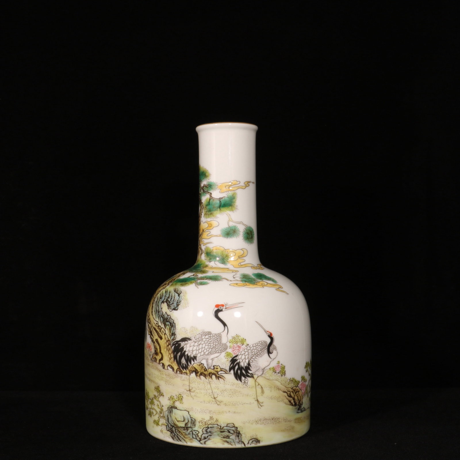 A Exquisite Enamel Pine and Crane Pattern Vase: A Exquisite Enamel Pine and Crane Pattern Vase,Qing Dynasty, China,Size:9.4inx5.1in 珐琅彩松鹤纹瓶,中国清代
