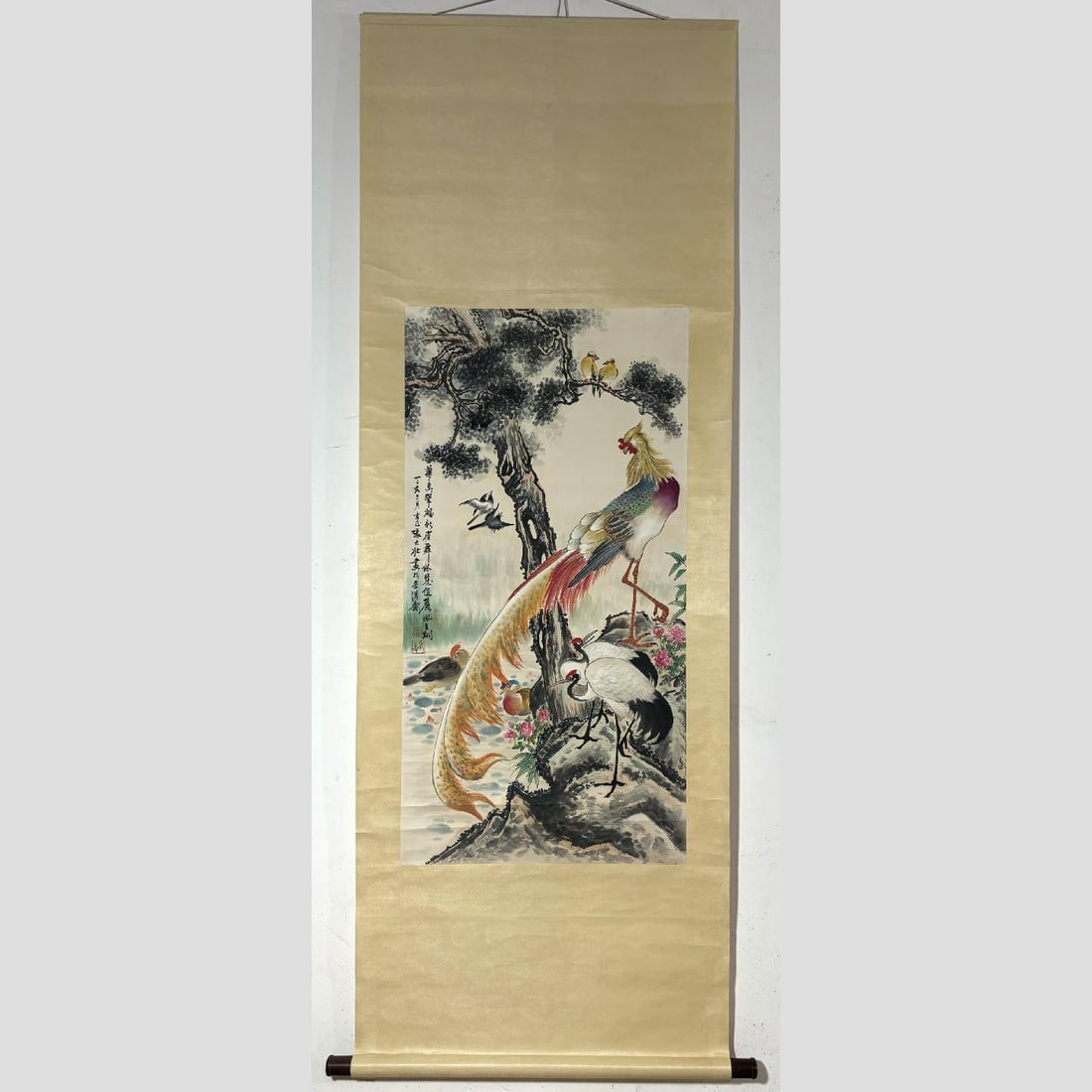A Chinese Vertical Scroll Ink Flower-and-Bird Painting on Paper: A Chinese Vertical Scroll Ink Flower-and-Bird Painting on Paper,Modern Time of China,Zhang Dazhuang,without frame size:37.8inx19.3in