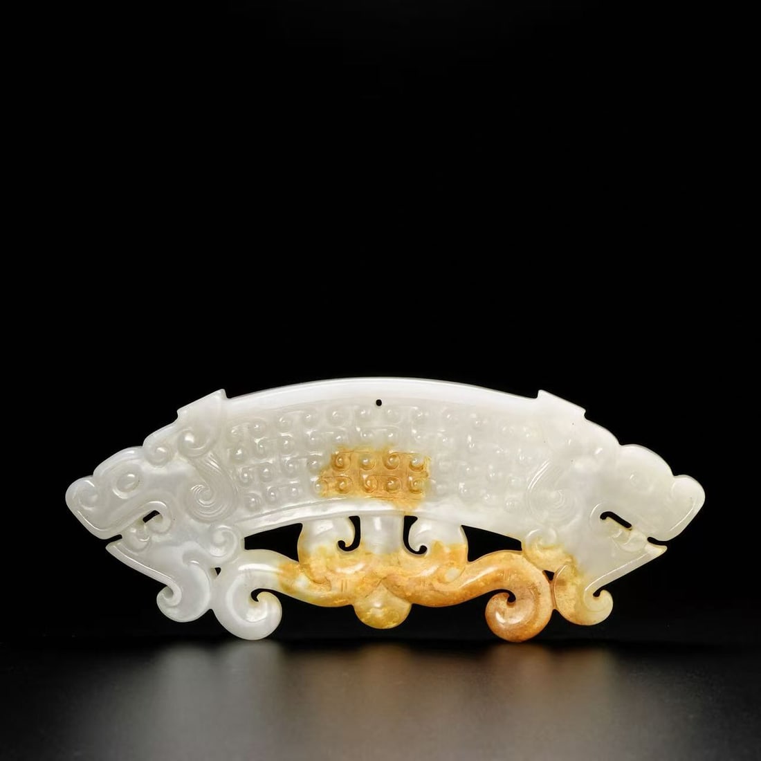 A Exquisite Hotan Jade Dragon Pattern Bi - 3