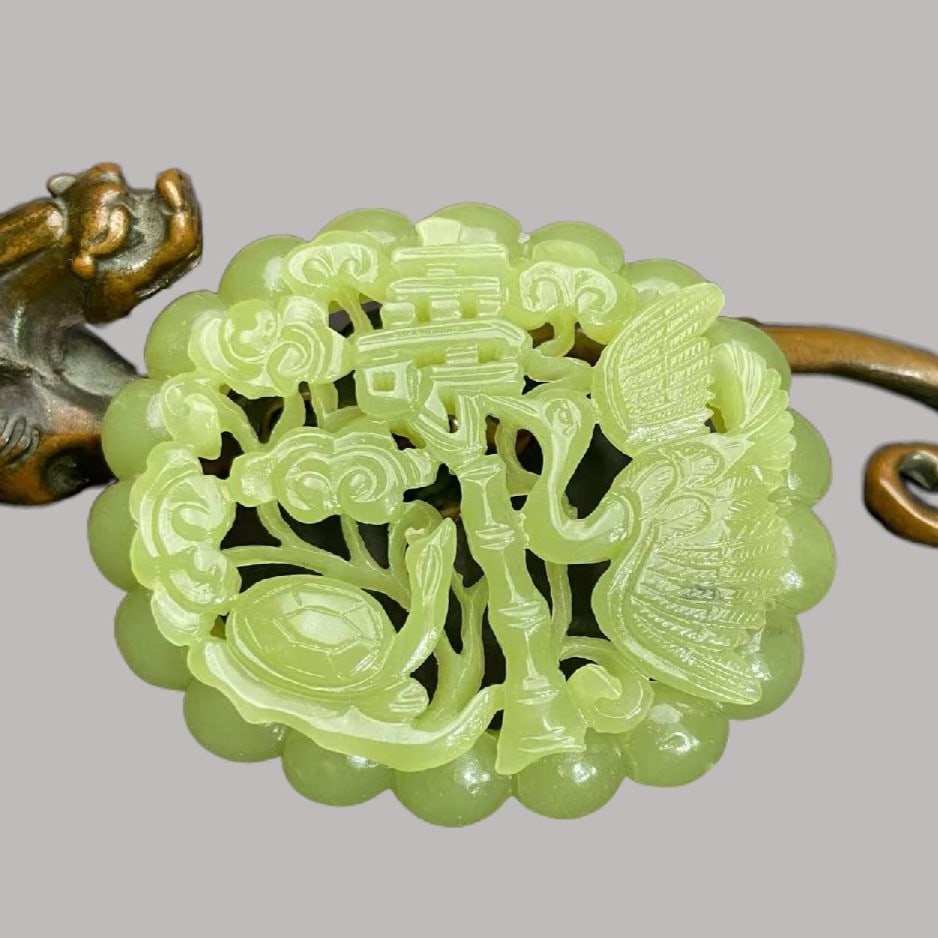 A Exquisite Hotan Jade Crane Pattern Jade pendant: A Exquisite Hotan Jade Crane Pattern Jade pendant,Ming Dynasty, China,Size:2.9inx2.4inx0.5in,Weight:54g 和田玉鹤纹玉佩,中国明代