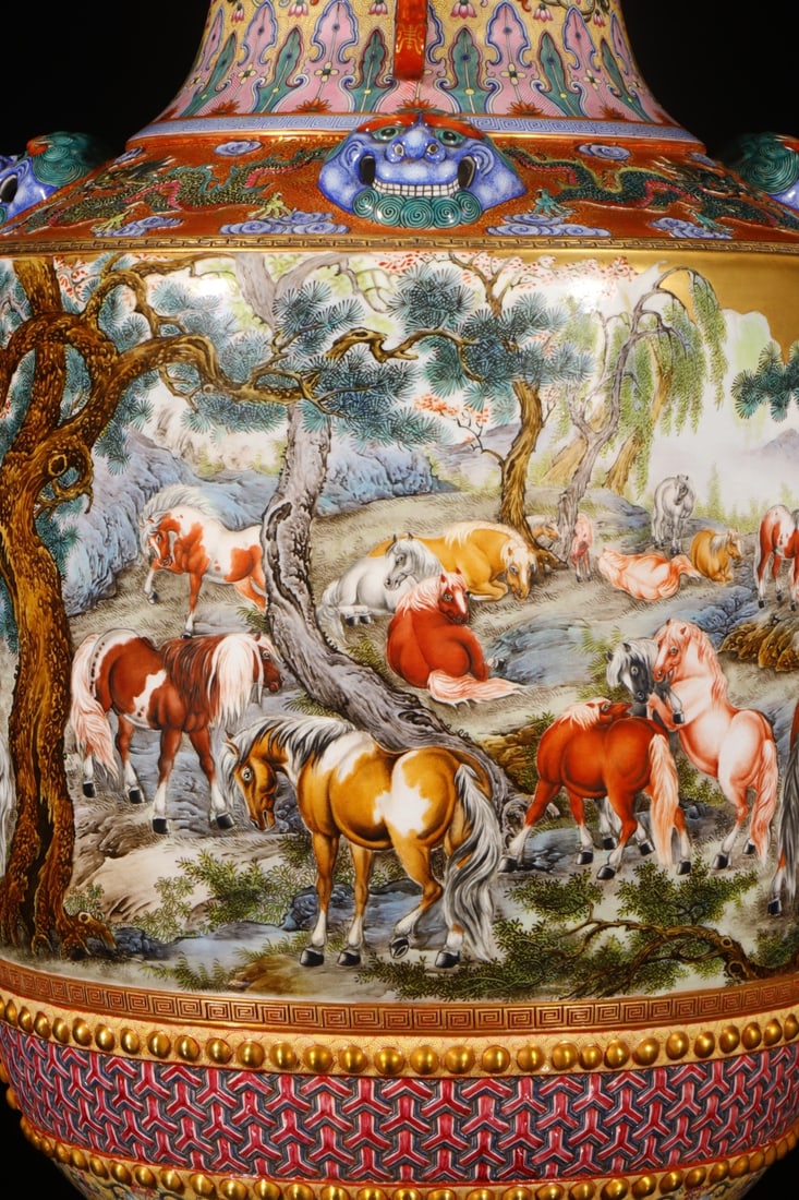 A Exquisite Enamel Lotus Pattern Horse Pattern Vase - 3