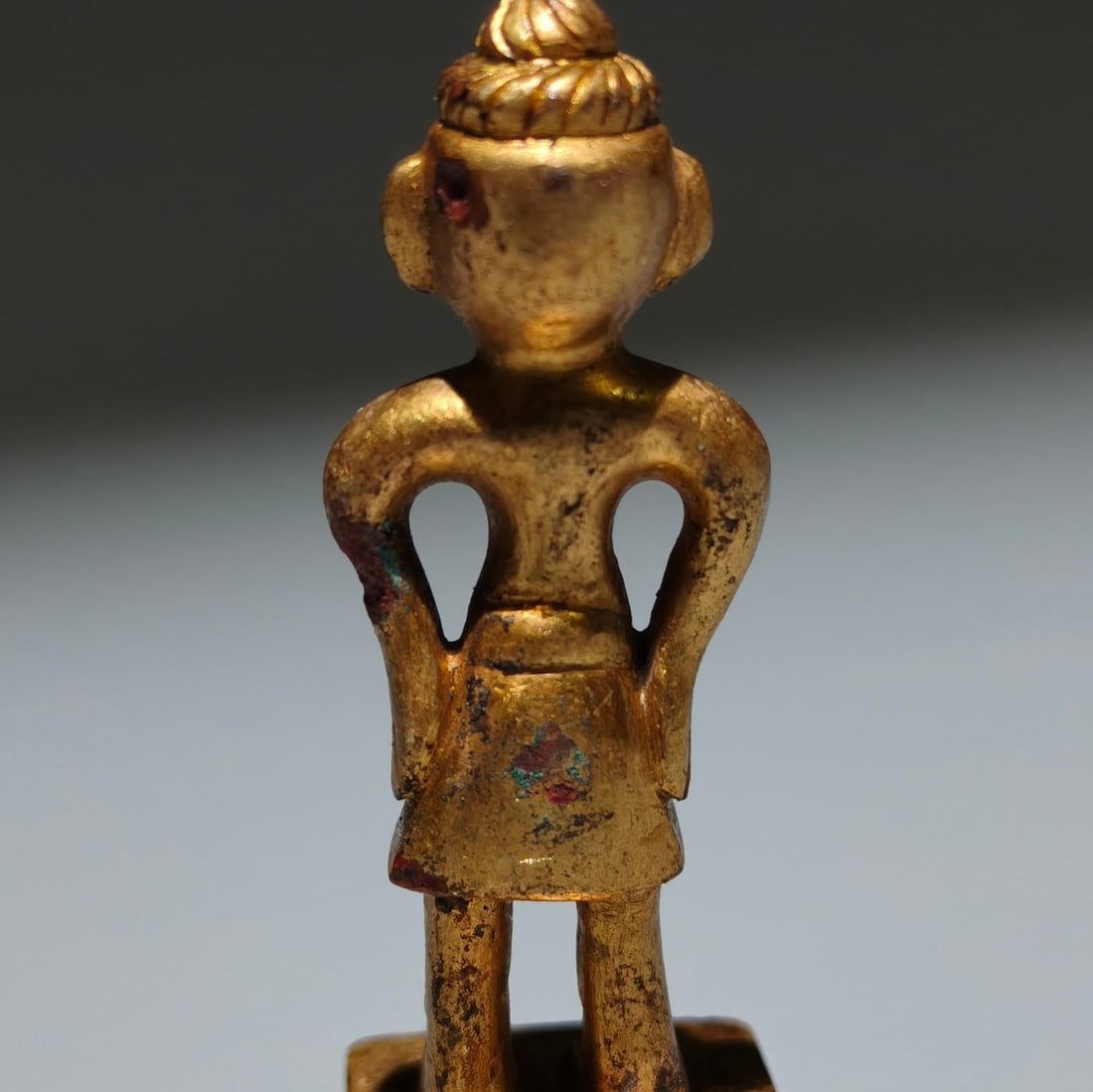A Exquisite Gilt Bronze Figures Seal - 7