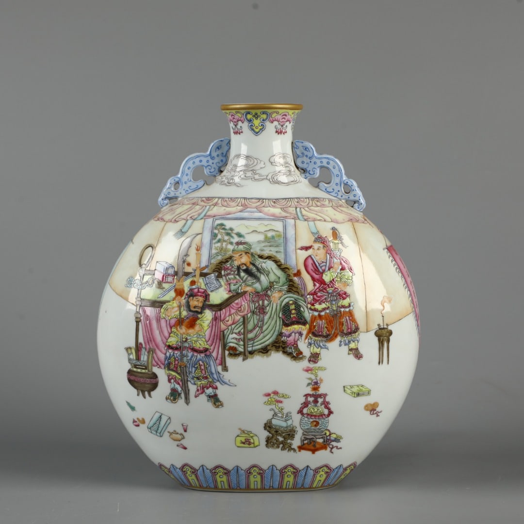 A Exquisite Famille-Rose Figures Pattern Vase - 6