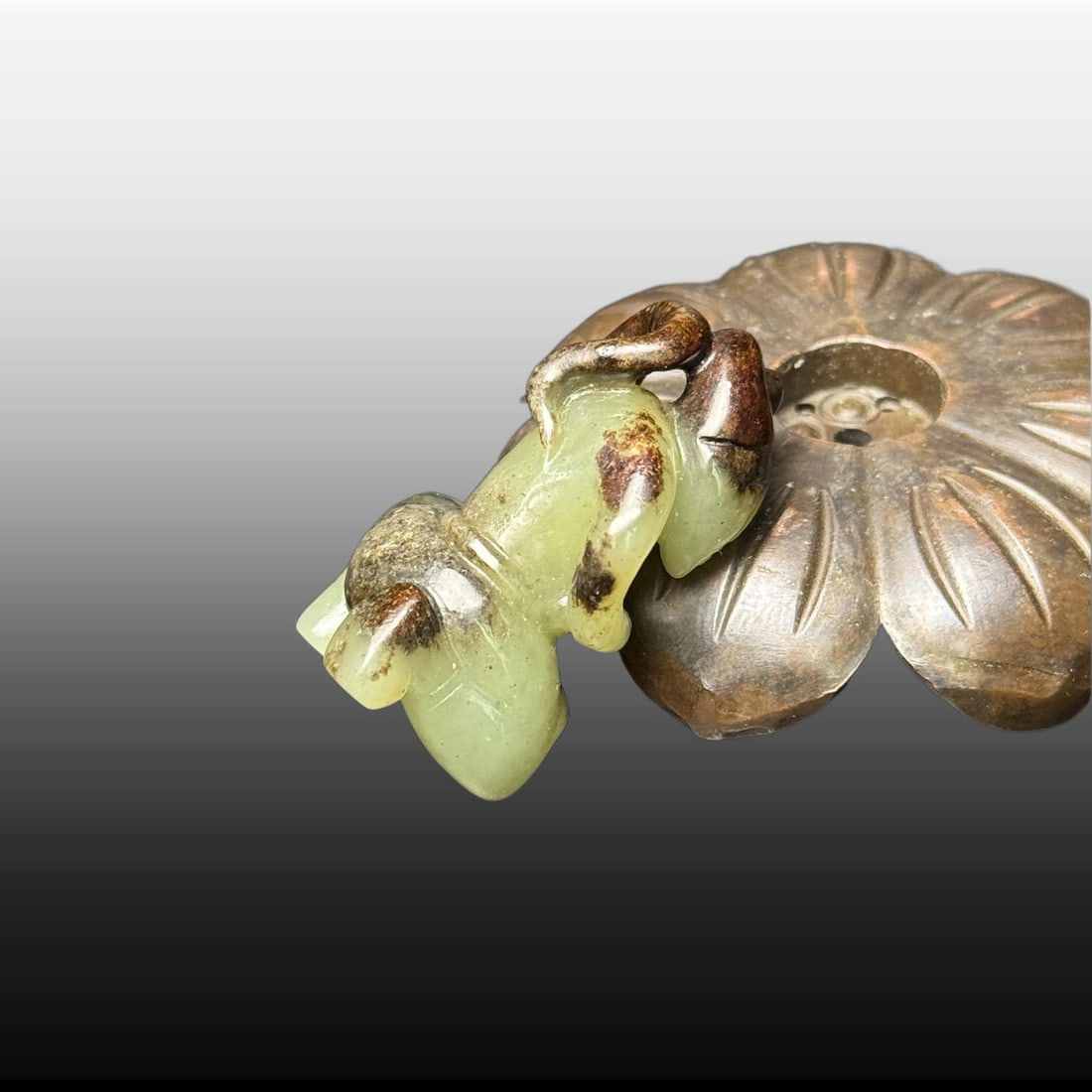 A Exquisite Hotan Jade Figures Carving - 4