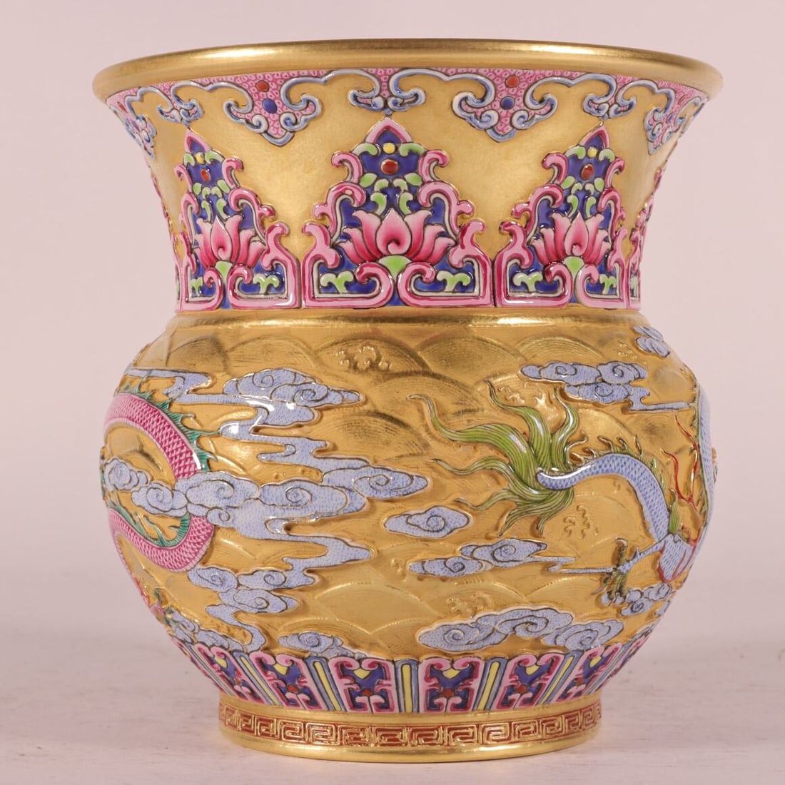 A Exquisite Enamel Gold Ground Dragon Pattern Basin - 5