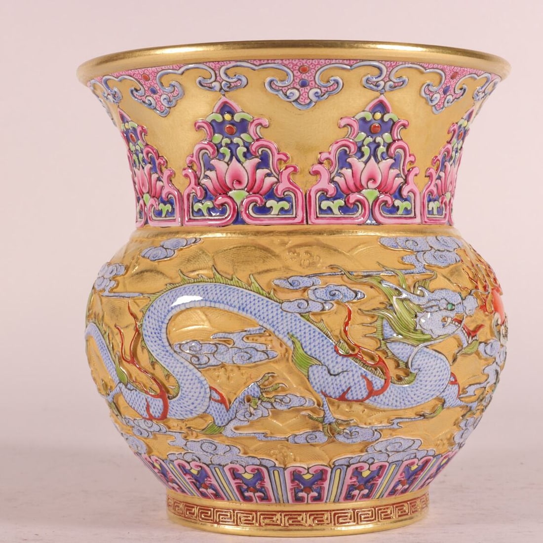 A Exquisite Enamel Gold Ground Dragon Pattern Basin - 6