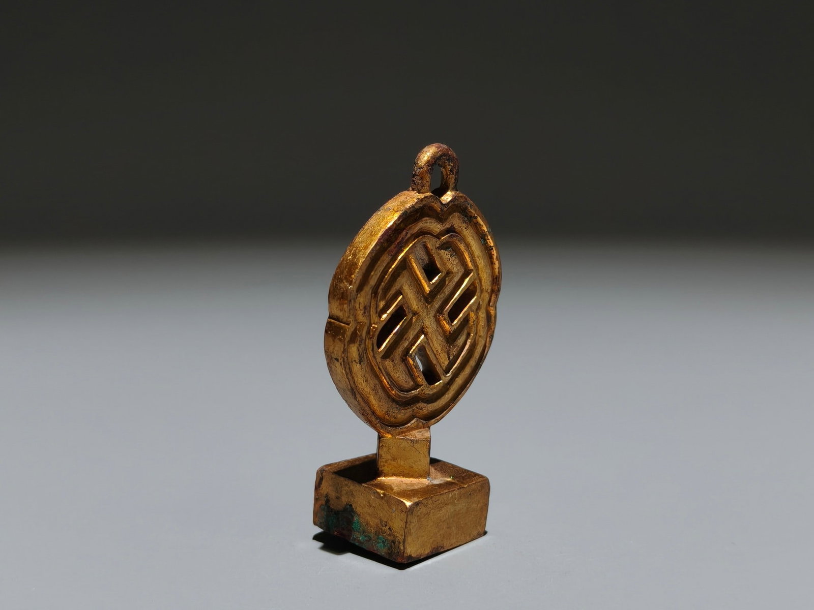 A Exquisite Gilt Bronze Seal - 5