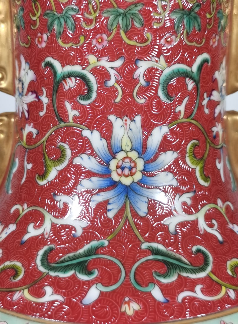 A Exquisite Enamel Ruby Red-Glazed Flower Pattern Vase - 7