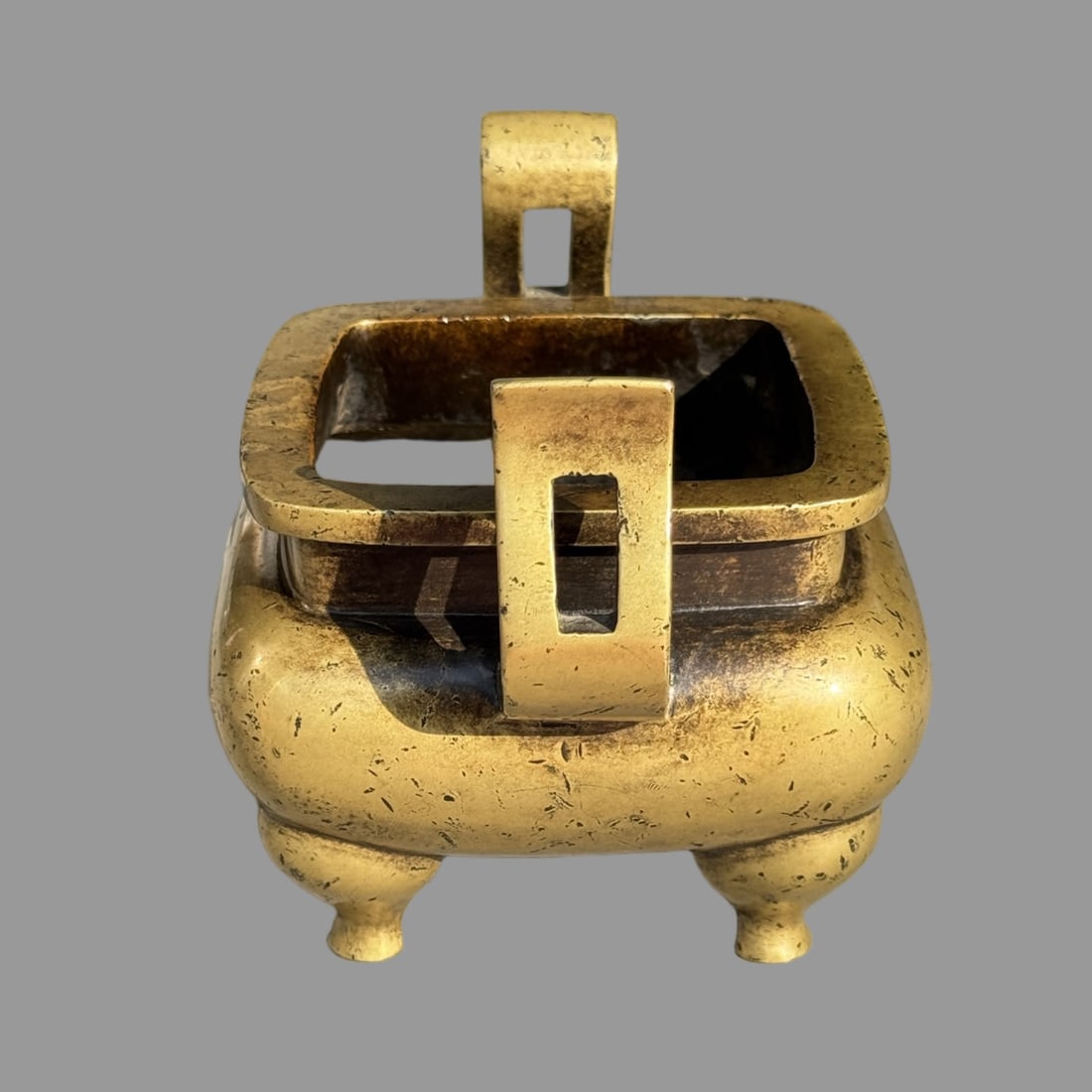A Exquisite Copper Double-Ears Censer - 2