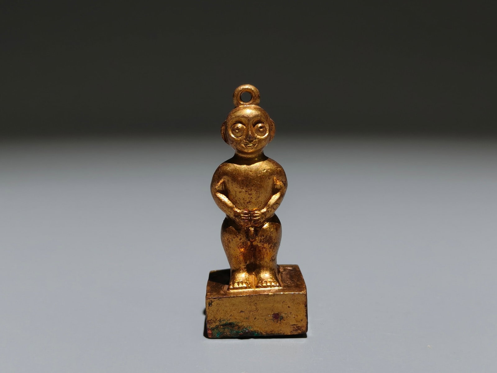 A Exquisite Gilt Bronze Figures Seal - 6