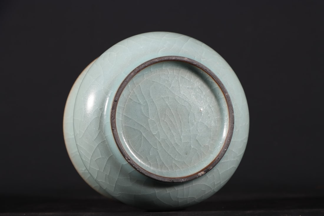 A Exquisite Guan yao ice Crackle Pattern Basin - 9