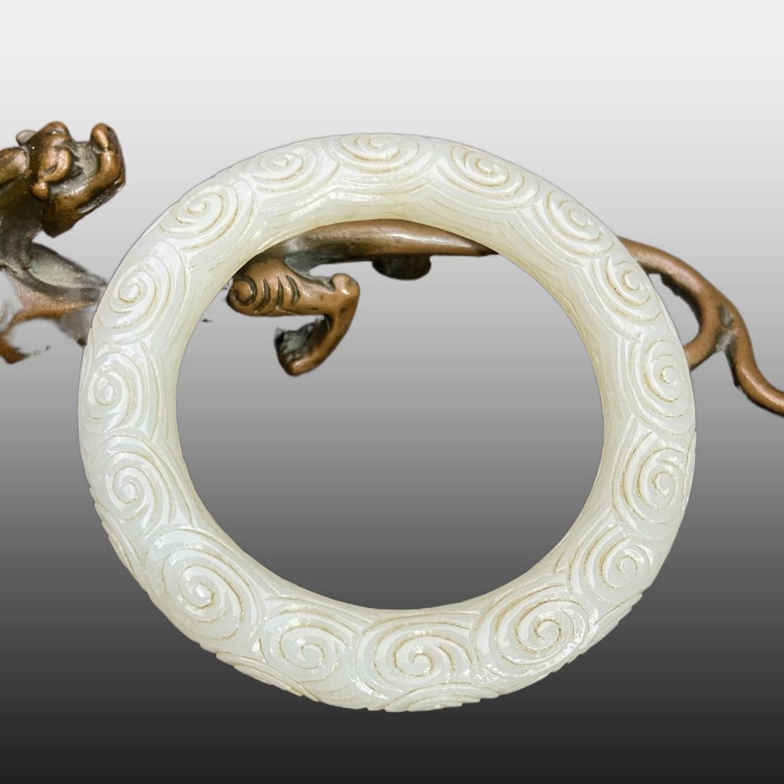 A Exquisite Hotan Jade Auspicious Cloud Pattern Bracelets - 2
