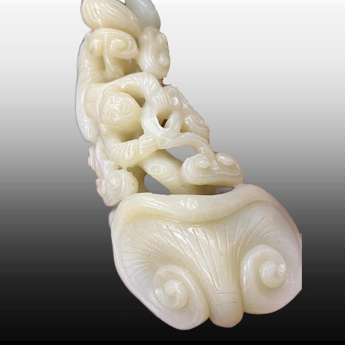 A Exquisite Hotan Jade Ruyi - 3