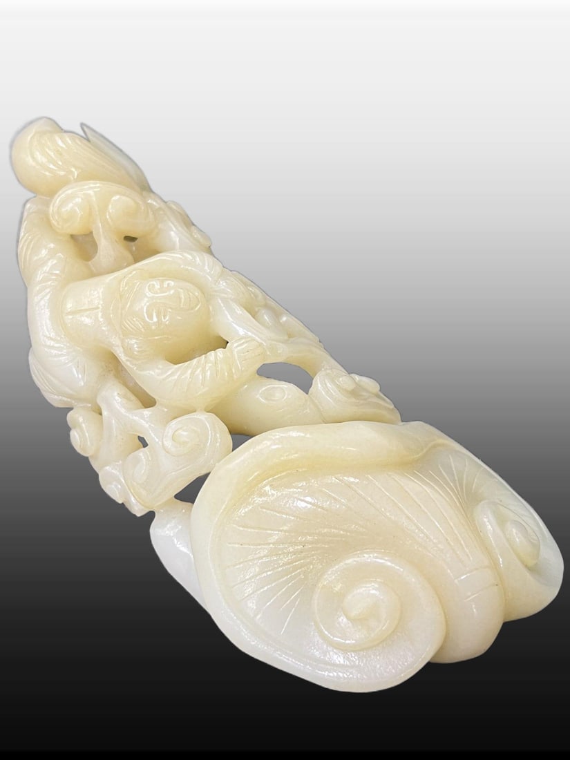 A Exquisite Hotan Jade Ruyi - 5