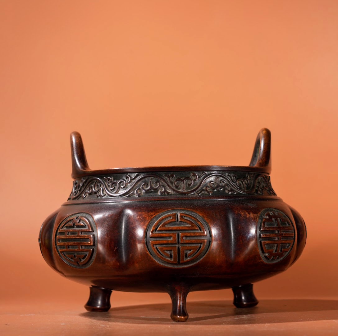 A Exquisite Red Copper Double-Ears Censer: A Exquisite Red Copper Double-Ears Censer,Ming Dynasty, China,Xuande Six-character Mark,Size:5.3inx5.6in,Weight:3430g